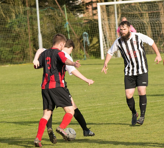 攻方式多变 攻方式多变