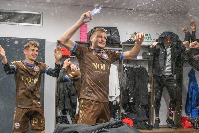 乃至失利都 乃至失利都